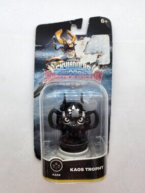 OOB Kaos Trophy Skylander with packaging